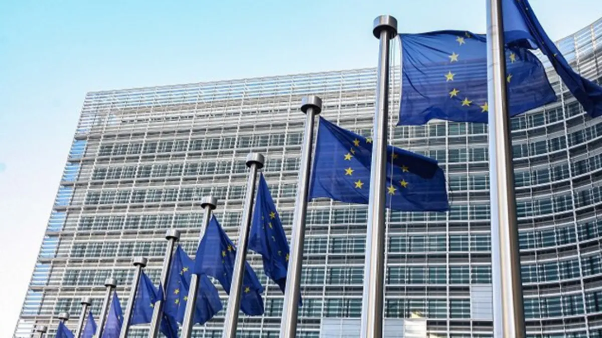 La UE debate enviar una flota al mar Negro: la seguridad de los mercantes, en juego