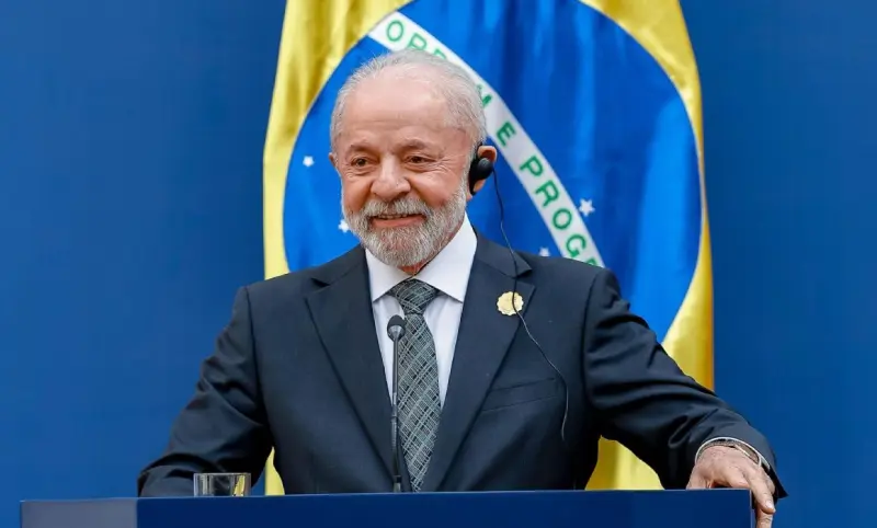 Virgen del Brasil en disputa electoral