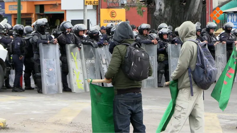 Sentencia FNLS: instalarán plantón, pese a operativo en Morelia