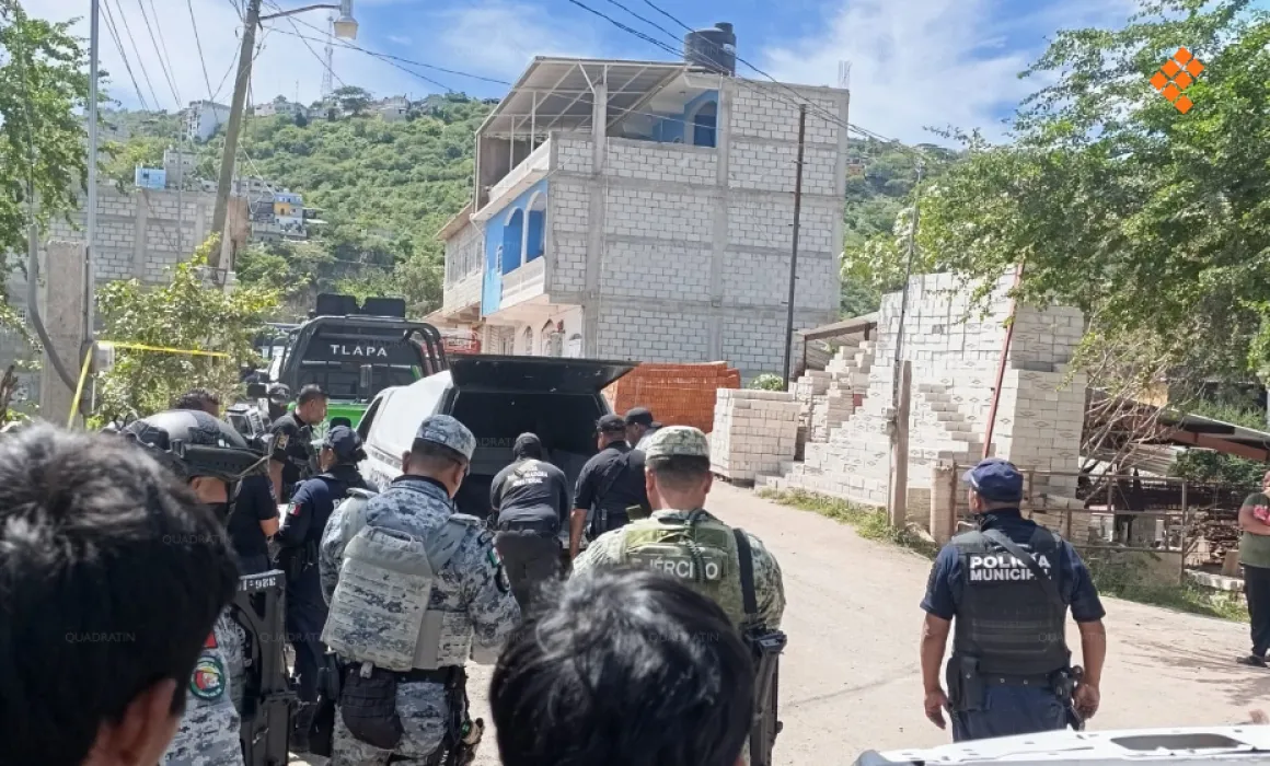 Dejan a hombre lapidado en entrada de Tlapa