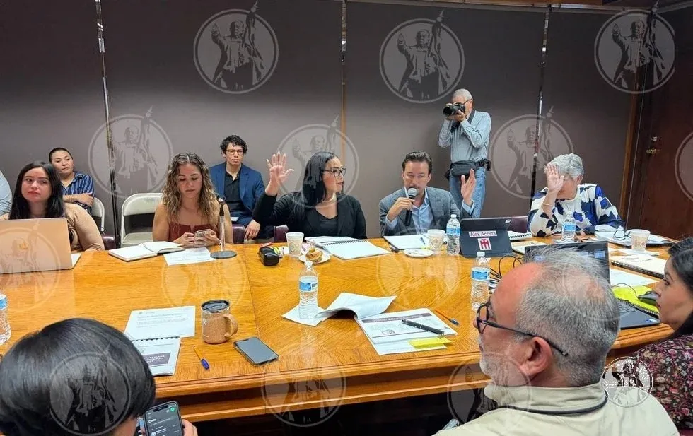 Aprueba comisión actualización de Tabla de Valores