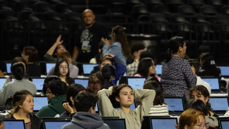 Examen presencial y revisión de mochilas: Las nuevas reglas del examen para la UNAM