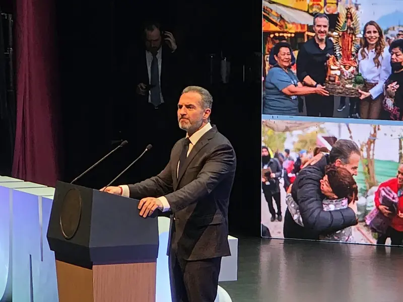 Adrián de la Garza destaca seguridad, obras y programas sociales en su Segundo Informe