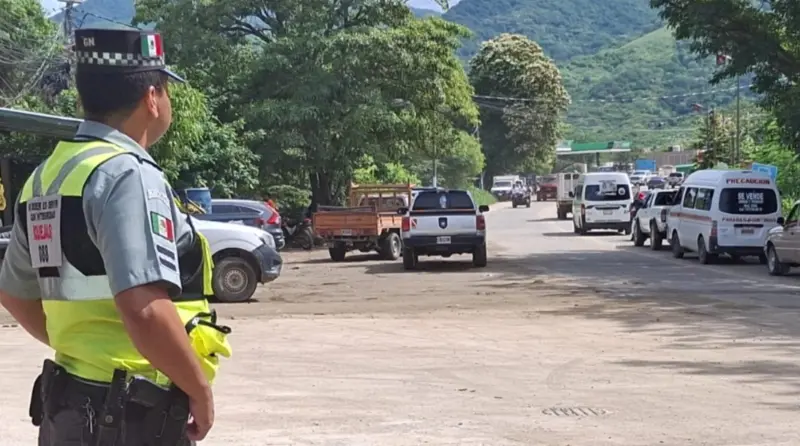 Marchan en Guerrero para exigir el rescate de ocho personas secuestradas por la Familia Michoacana