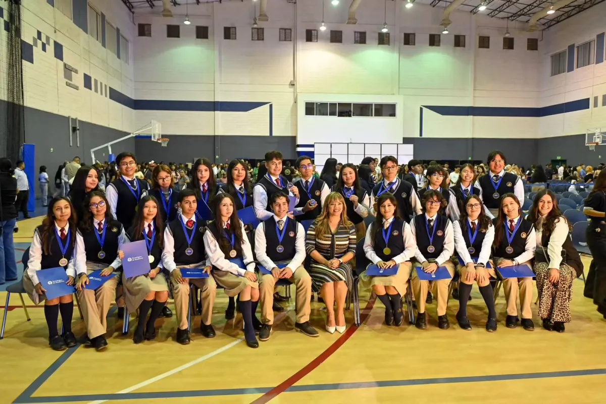Reconoce Tec de Monterrey a 250 jóvenes de Juárez por excelencia académica