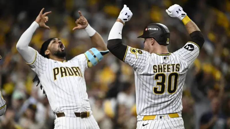¡Padres barren a Cachorros y van a la Serie Divisional!