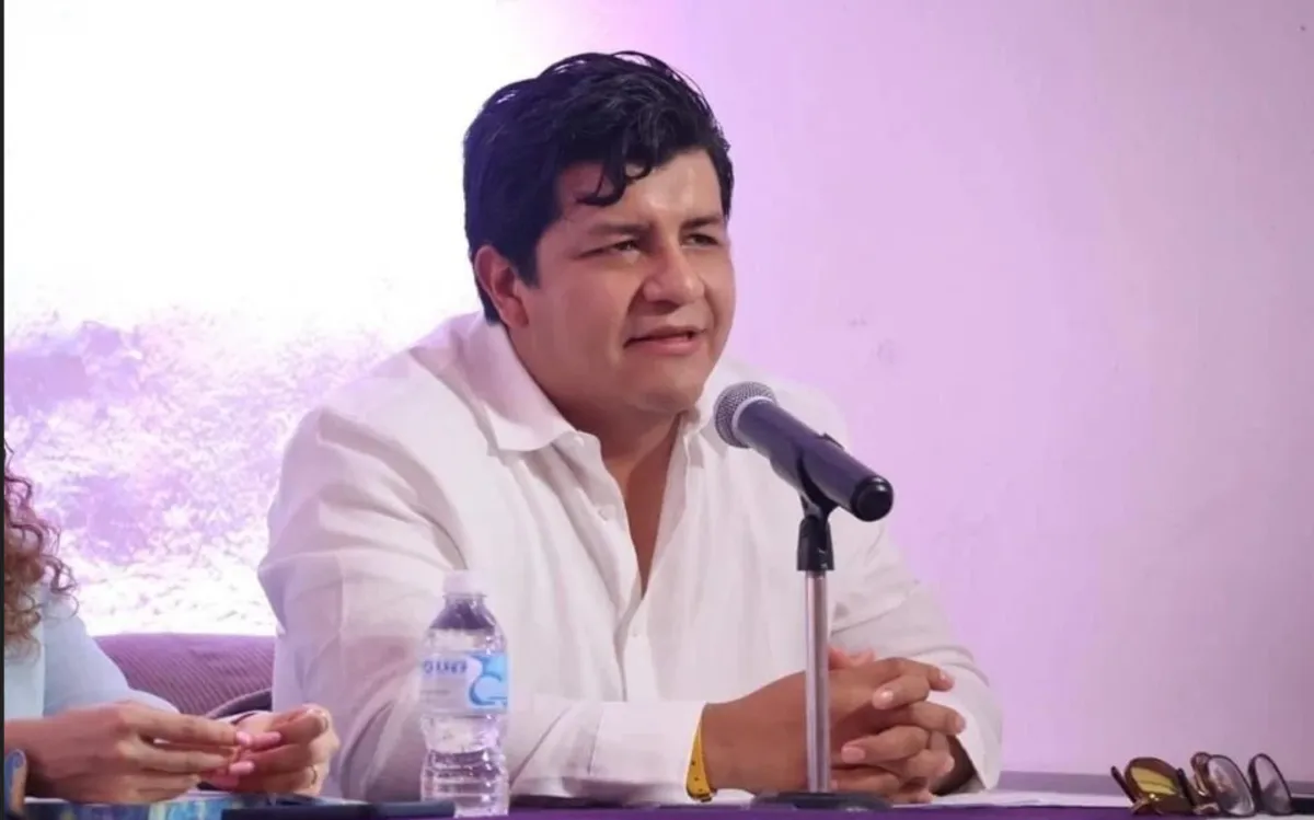Cámara de Diputados avala comparecencia de Víctor Hugo Carvente, contralor del INE