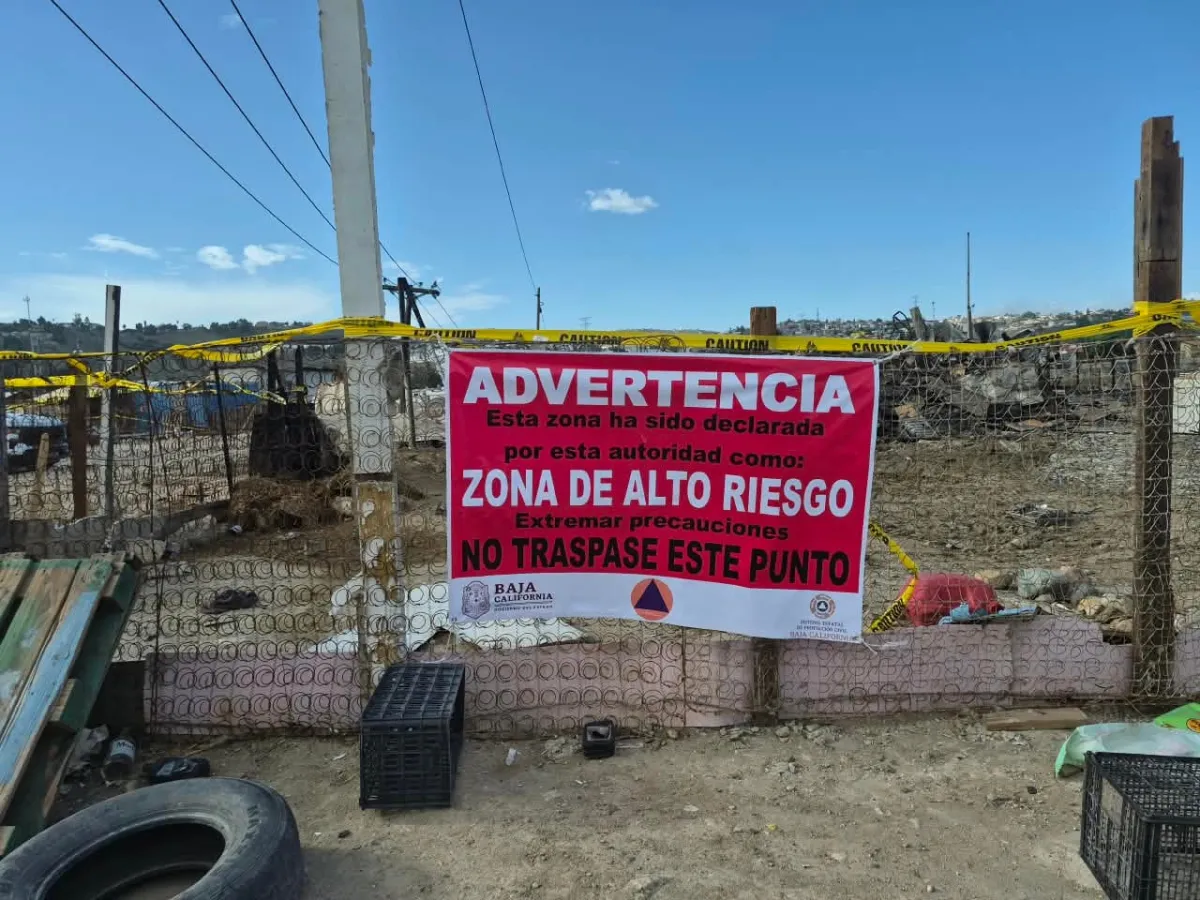 Resguardan asentamiento evacuado en la Vía Rápida Poniente