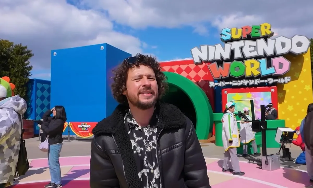 Luisito Comunica prueba el pase VIP de Super Nintendo World en Japón: “te ahorras muchísimas filas”