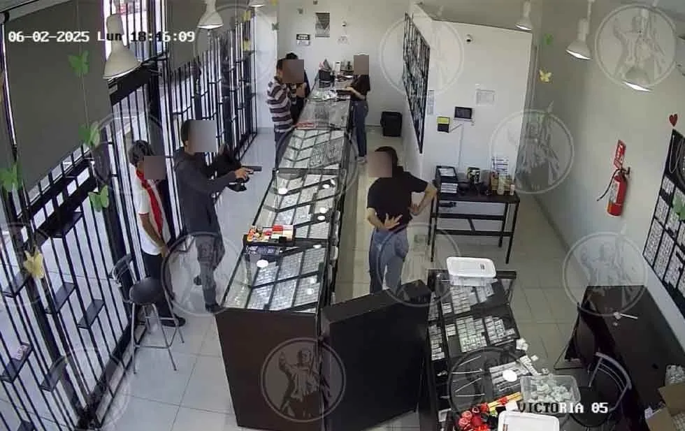 Acumulan 96 robos con violencia a comercios