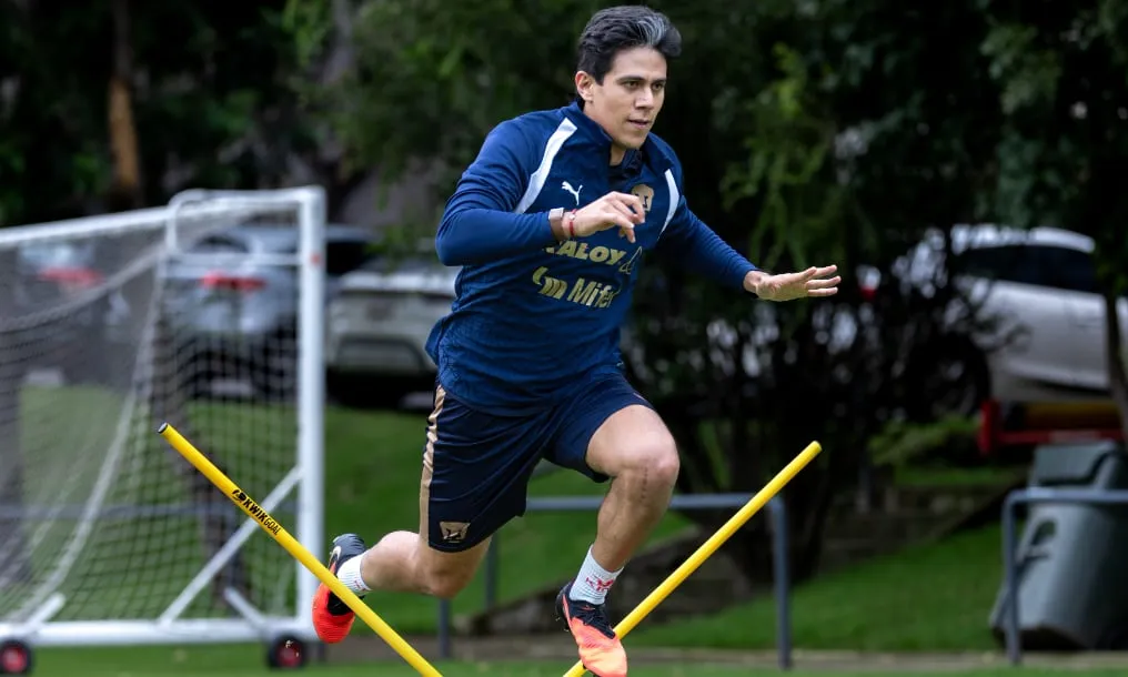 ¡Refuerzo inesperado! Pumas recuperaría a JJ Macías para salvar el torneo