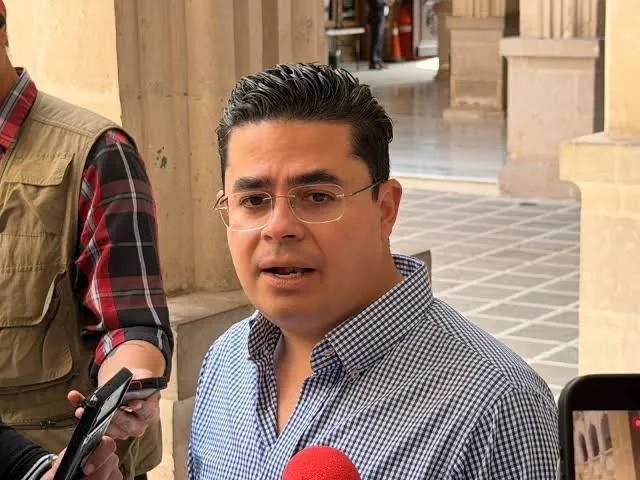 Trascienden versiones sobre posible amparo de Rafael Loera ante eventual orden de aprehensión