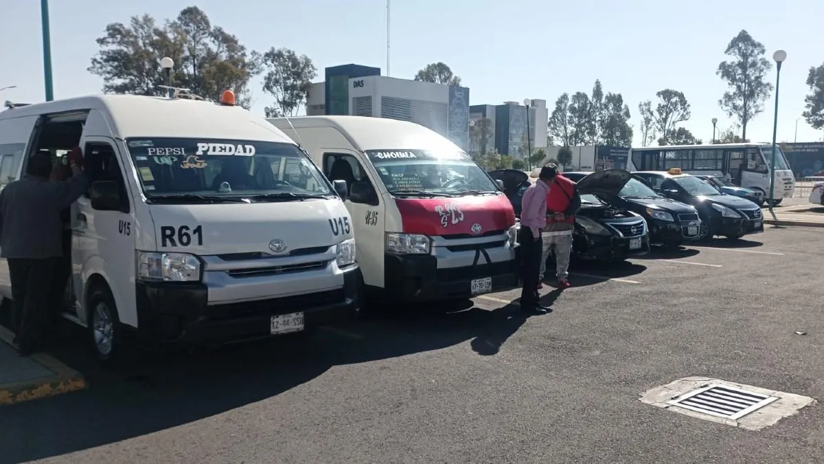 Usuarios de transporte público pierden más tiempo y dinero por el tráfico