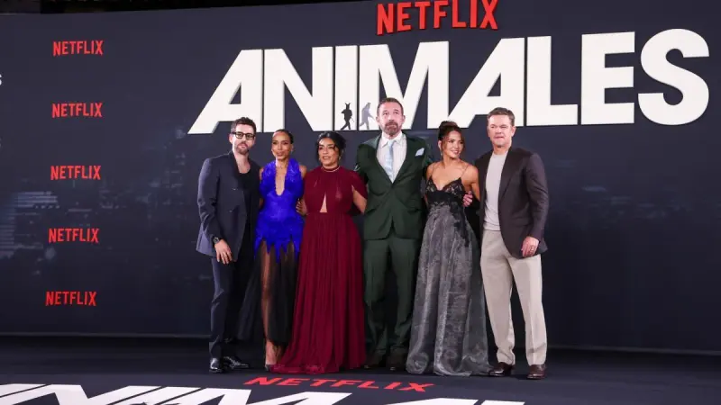 ¡Sorpresa! Matt Damon y su esposa sorprenden a Ben Affleck en Fan Event de 'Animales' en CDMX