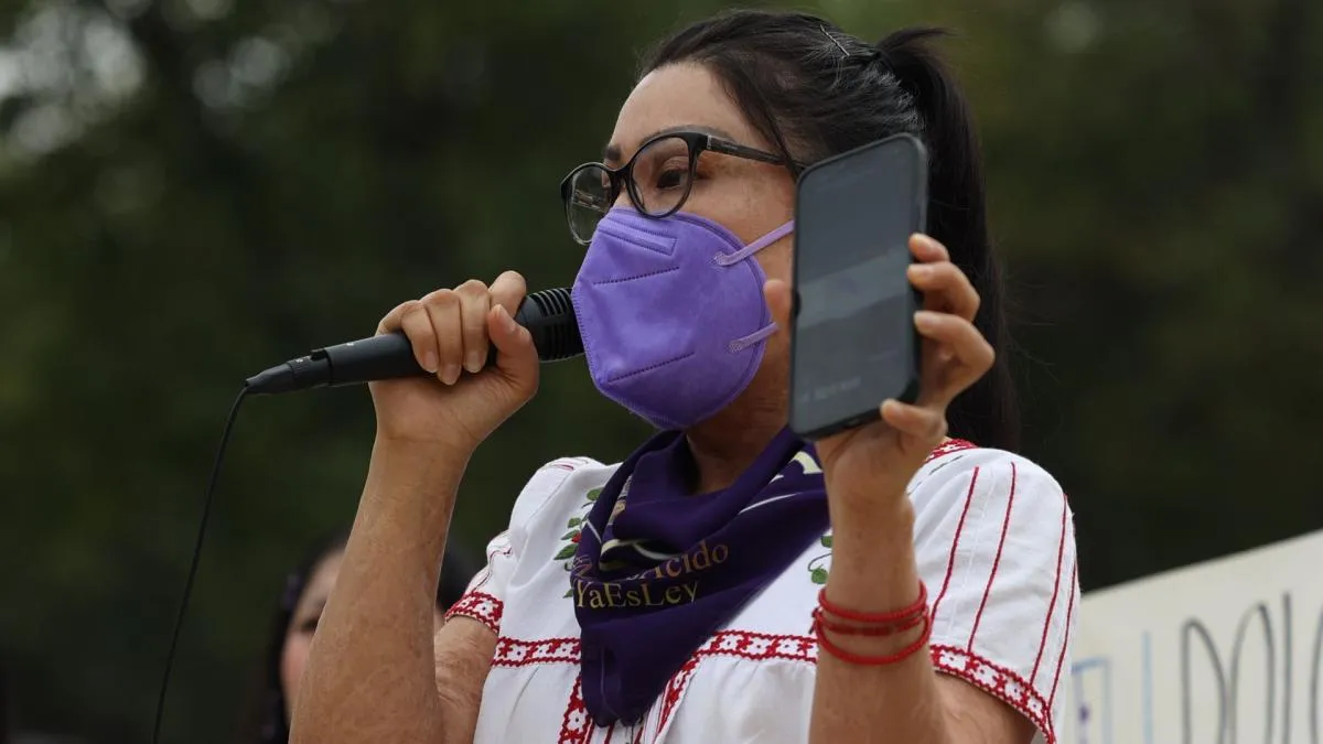 SCJN atrae amparos en el caso de la saxofonista María Elena Ríos